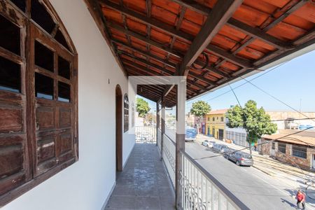 Varanda da Sala 2 de casa para alugar com 3 quartos, 110m² em Mantiqueira, Belo Horizonte