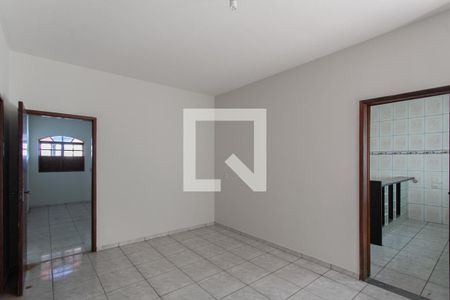 Sala 1 de casa para alugar com 3 quartos, 110m² em Mantiqueira, Belo Horizonte