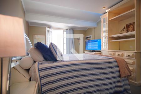 Casa à venda com 350m², 3 quartos e 2 vagasQuarto 1 - Suíte