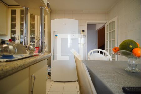 Casa à venda com 350m², 3 quartos e 2 vagasCozinha