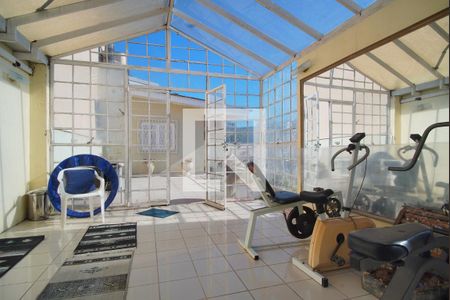 Casa à venda com 350m², 3 quartos e 2 vagasQuarto 1 - Suíte/Varanda