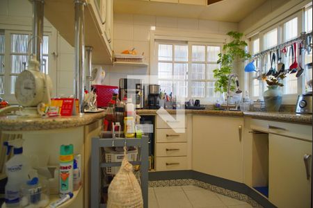 Casa à venda com 350m², 3 quartos e 2 vagasCozinha