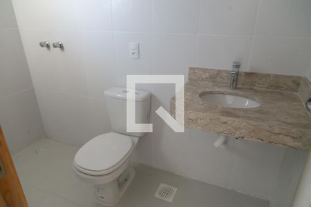 Casa à venda com 127m², 3 quartos e 2 vagasBanheiro da Suíte 1