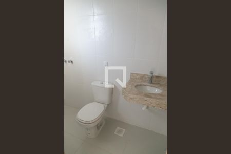 Casa à venda com 127m², 3 quartos e 2 vagasBanheiro da Suíte 1