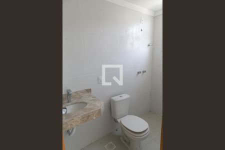 Casa à venda com 127m², 3 quartos e 2 vagasBanheiro da Suíte 2