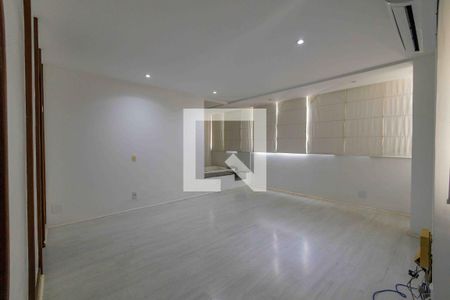 Apartamento à venda com 360m², 4 quartos e 2 vagasSuíte 1