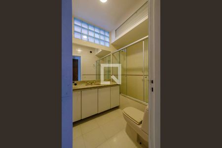 Apartamento à venda com 360m², 4 quartos e 2 vagasBanheiro da Suíte 2