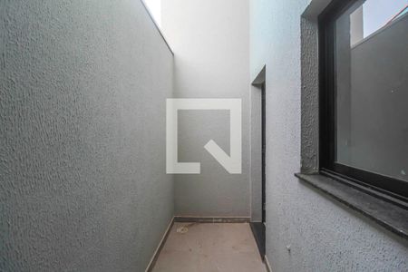 Casa de condomínio para alugar com 70m², 2 quartos e 1 vagaÁrea de Serviço
