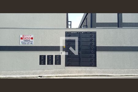 Casa de condomínio para alugar com 70m², 2 quartos e 1 vagaFachada