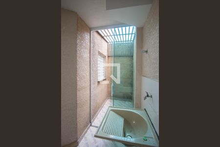 Apartamento para alugar com 44m², 2 quartos e sem vaga Apartamento para alugar com 44m², 2 quartos e sem vagaÁrea de Serviço