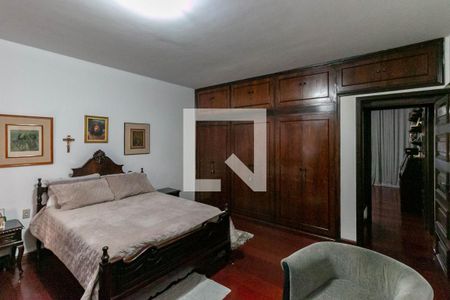 Apartamento à venda com 270m², 4 quartos e 1 vagaSuíte