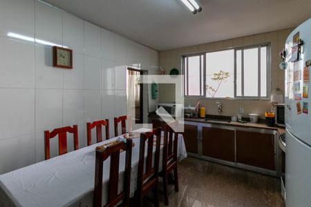 Apartamento à venda com 270m², 4 quartos e 1 vagaCozinha