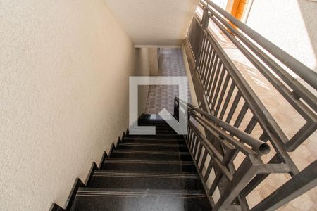 Apartamento à venda com 40m², 2 quartos e sem vagaEscada