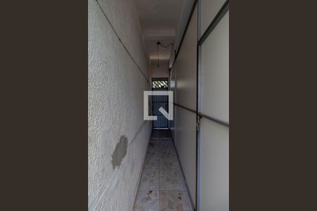 Casa à venda com 150m², 2 quartos e 3 vagasCorredor