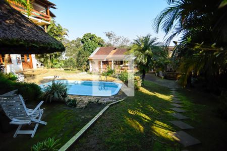 Casa de condomínio para alugar com 700m², 2 quartos e 5 vagas Casa de condomínio para alugar com 700m², 2 quartos e 5 vagasÁrea comum - Piscina