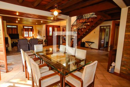 Casa de condomínio para alugar com 700m², 2 quartos e 5 vagas Casa de condomínio para alugar com 700m², 2 quartos e 5 vagasSala