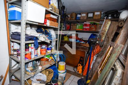 Casa de condomínio para alugar com 700m², 2 quartos e 5 vagas Casa de condomínio para alugar com 700m², 2 quartos e 5 vagasÁrea de Serviço