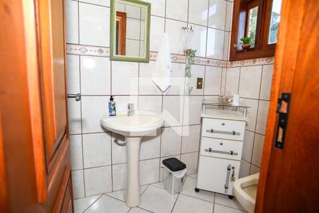 Casa de condomínio para alugar com 700m², 2 quartos e 5 vagas Casa de condomínio para alugar com 700m², 2 quartos e 5 vagasBanheiro da Suíte 1