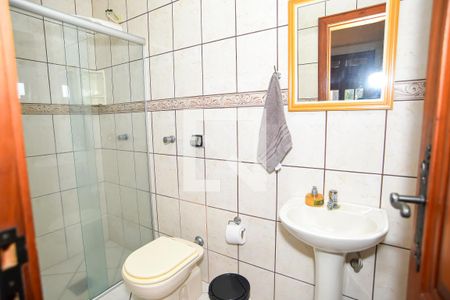 Casa de condomínio para alugar com 700m², 2 quartos e 5 vagas Casa de condomínio para alugar com 700m², 2 quartos e 5 vagasBanheiro da Suíte 2