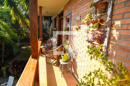 Casa de condomínio para alugar com 700m², 2 quartos e 5 vagas Casa de condomínio para alugar com 700m², 2 quartos e 5 vagasVista da Sala