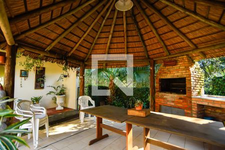 Casa de condomínio para alugar com 700m², 2 quartos e 5 vagas Casa de condomínio para alugar com 700m², 2 quartos e 5 vagasÁrea comum - Churrasqueira