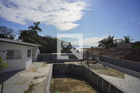 Casa para alugar com 600m², 3 quartos e 5 vagasQuatro suíte _Vista