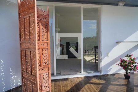 Casa para alugar com 600m², 3 quartos e 5 vagasVaranda