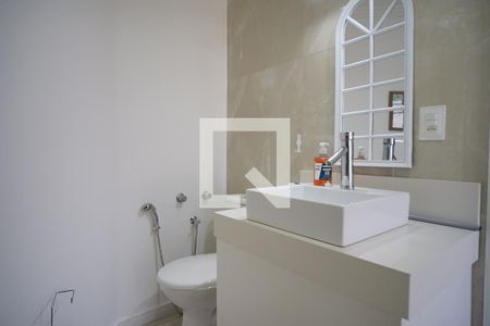 Casa para alugar com 600m², 3 quartos e 5 vagasBanheiro suite 1