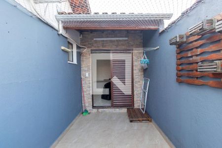 Casa de condomínio à venda com 72m², 2 quartos e 1 vagaVaranda