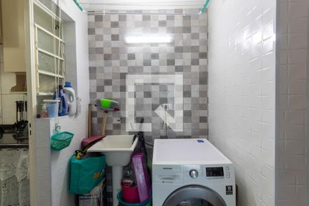 Casa de condomínio à venda com 72m², 2 quartos e 1 vagaLavanderia