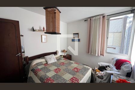 Apartamento à venda com 101m², 4 quartos e sem vagaQuarto 2