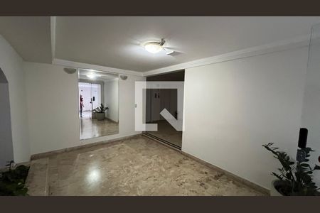 Apartamento à venda com 101m², 4 quartos e sem vagaHall de entrada