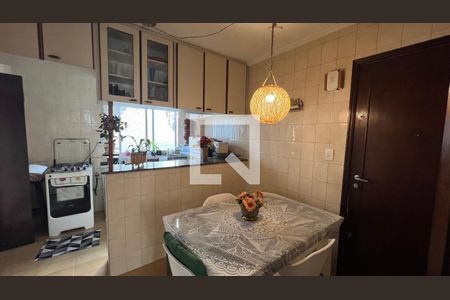 Apartamento à venda com 101m², 4 quartos e sem vagaCopa