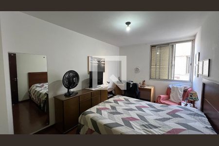 Apartamento à venda com 101m², 4 quartos e sem vagaQuarto 3