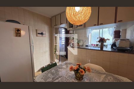 Apartamento à venda com 101m², 4 quartos e sem vagaCopa