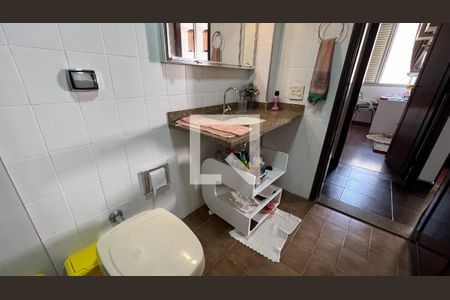 Apartamento à venda com 101m², 4 quartos e sem vagaBanheiro