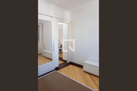 QUARTO de apartamento para alugar com 1 quarto, 52m² em Centro, Campinas