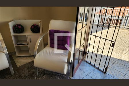 Casa à venda com 150m², 3 quartos e 3 vagas Casa à venda com 150m², 3 quartos e 3 vagasQuarto 3 - Suíte