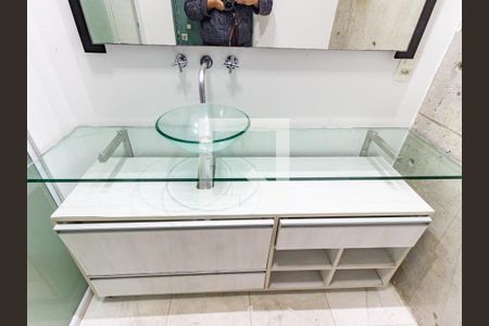 Banheiro de apartamento para alugar com 1 quarto, 70m² em Vila Regente Feijó, São Paulo