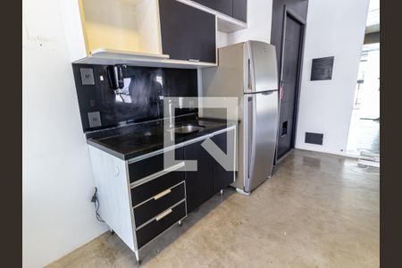 Cozinha de apartamento para alugar com 1 quarto, 70m² em Vila Regente Feijó, São Paulo