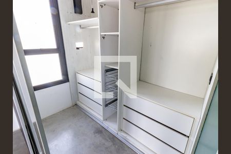Sala/Quarto - Closet de apartamento para alugar com 1 quarto, 70m² em Vila Regente Feijó, São Paulo
