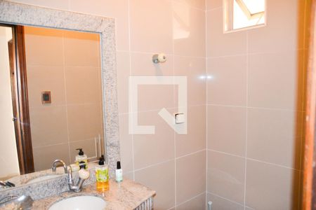 Casa à venda com 363m², 3 quartos e 4 vagasBanheiro