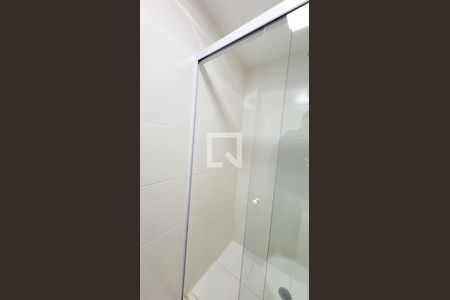 Apartamento para alugar com 55m², 2 quartos e 2 vagas Apartamento para alugar com 55m², 2 quartos e 2 vagasBanheiro