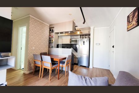 Sala de apartamento para alugar com 2 quartos, 55m² em Taquaral, Campinas