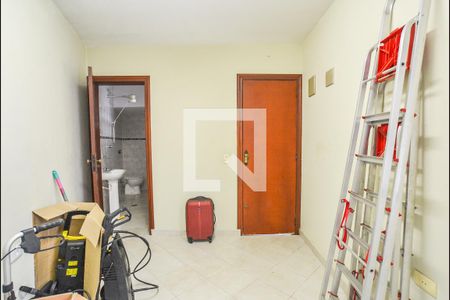 Casa à venda com 230m², 3 quartos e 2 vagasQuarto de Serviço