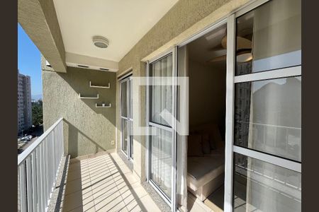 Varanda de apartamento para alugar com 2 quartos, 59m² em Jacarepaguá, Rio de Janeiro
