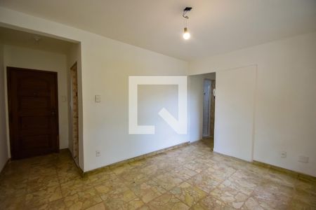 Sala de apartamento para alugar com 4 quartos, 67m² em Todos Os Santos, Rio de Janeiro