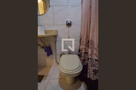 Apartamento para alugar com 67m², 4 quartos e sem vagaBanheiro