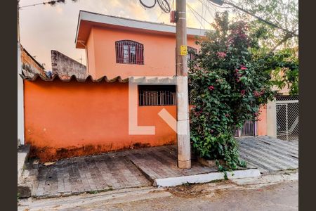 Casa à venda com 130m², 2 quartos e 5 vagasFachada