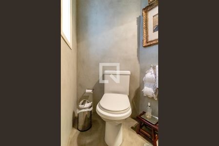 Casa à venda com 405m², 3 quartos e 4 vagas Casa à venda com 405m², 3 quartos e 4 vagasLavabo